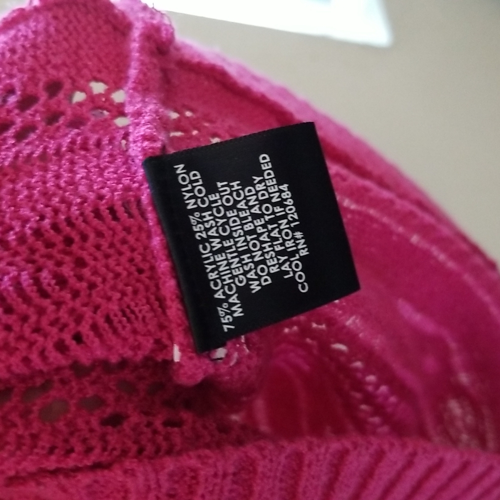 Euc torrid pink crochet knit sweater top. Size 0x large - Picture 5 of 6
